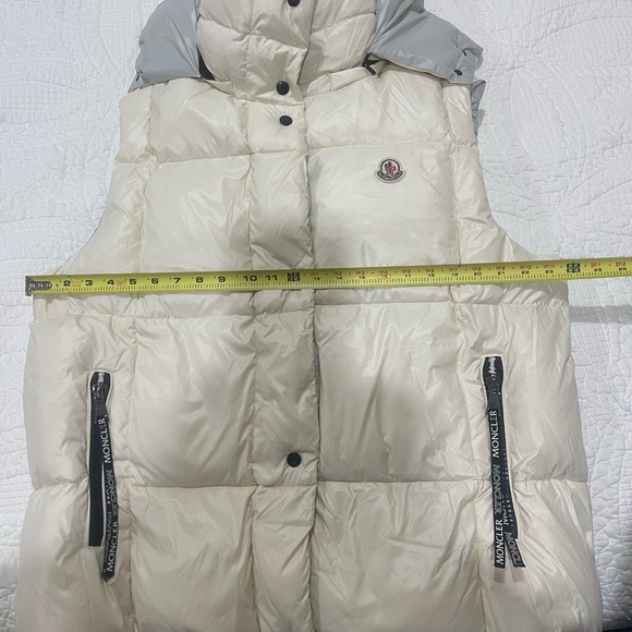 MONCLER
Off-White Luzule Down Vest - Picture 11 of 14